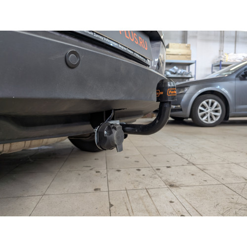 Фаркоп Лидер Плюс на VOLKSWAGEN Tiguan 2007–2016  Арт. V123-A 