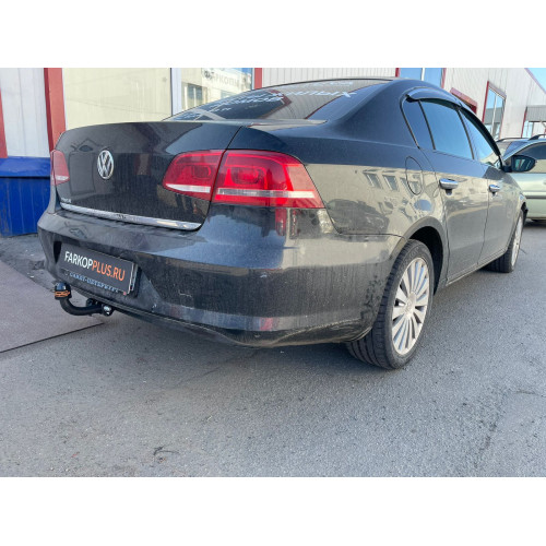 Фаркоп BOSAL (ORIS) на VOLKSWAGEN Passat 2010–2014  Арт. 2195-A (седан)