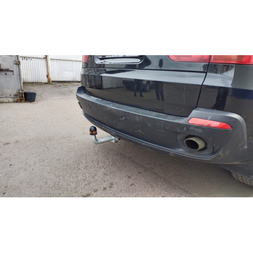 Фаркоп Motodor на BMW X5 2007–2013  Арт. 90201 (E70) (розетка на поворотном кронштейне) 